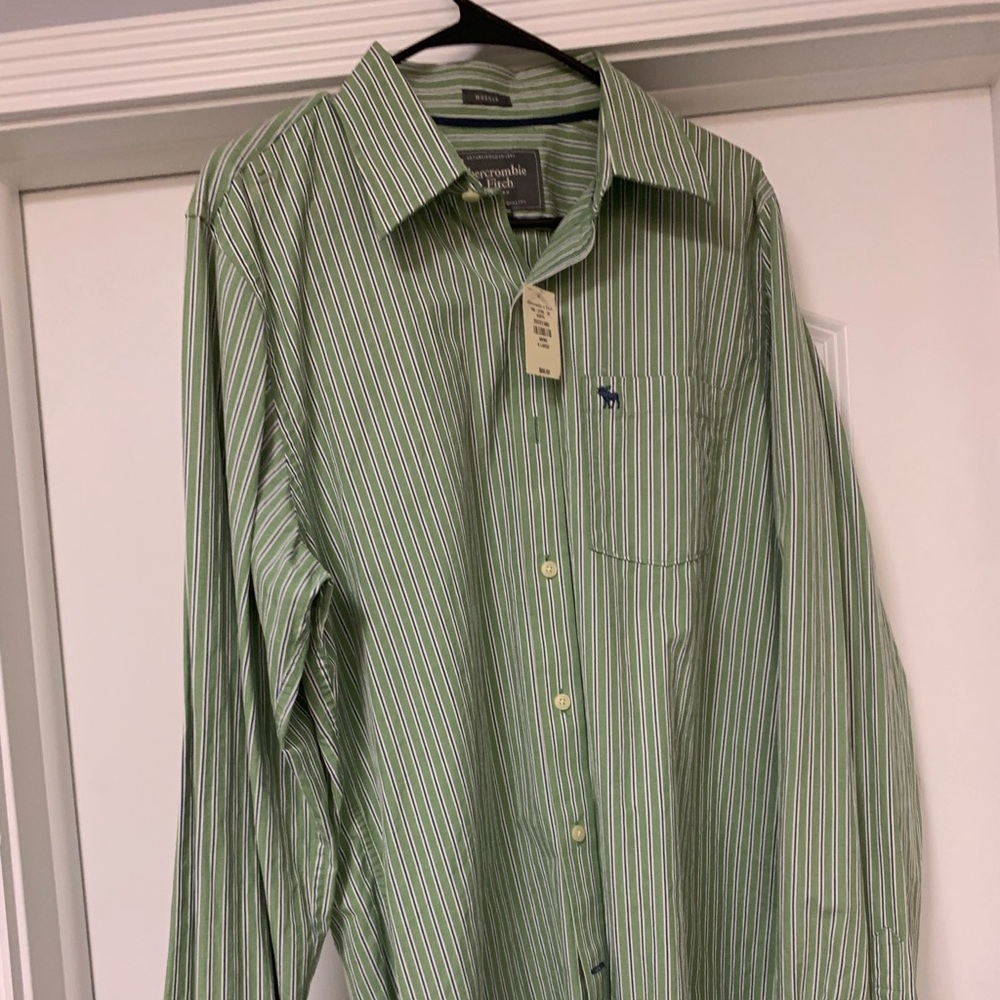 XL Male Abercrombie Button Down